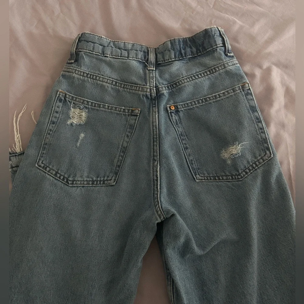 H&M jeans - Picture 2 of 3
